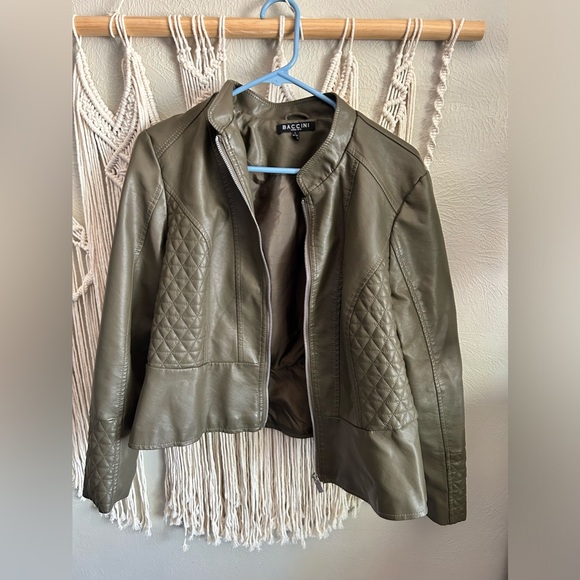 Leather jacket - Picture 1 of 1